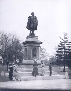 Monumento a Shakespeare. Tower Grove Park da Unknown